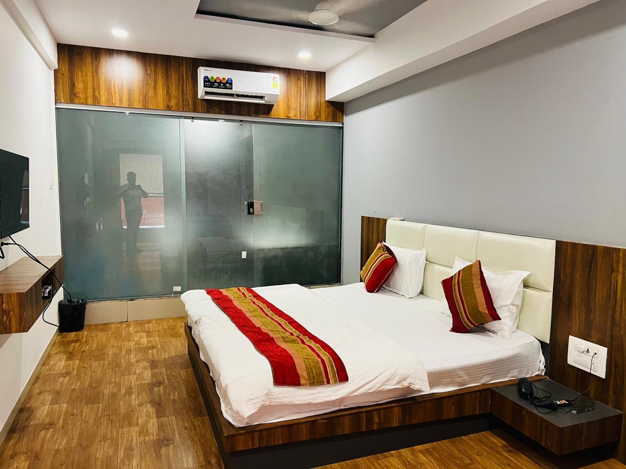 The Valentine Hotel Surat Exterior photo